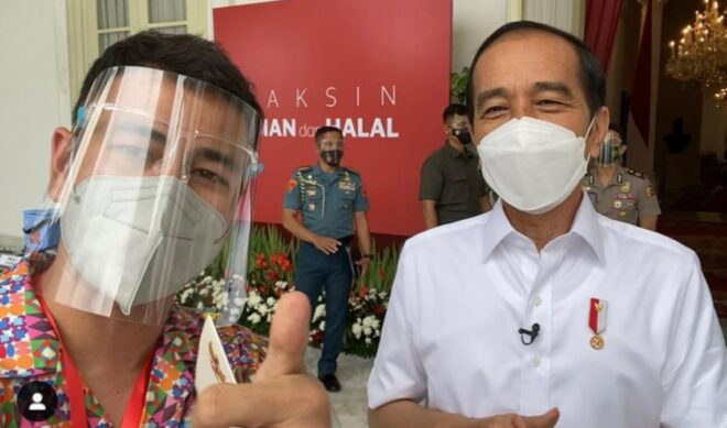 Indonesian Government Prioritizes Influencers — Alongside Healthcare Workers — In COVID Vaccine Rollout