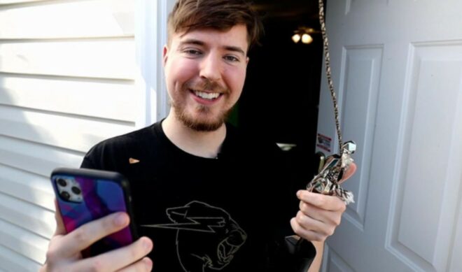 Submissions Are Now Open For The 2021 Streamy Awards