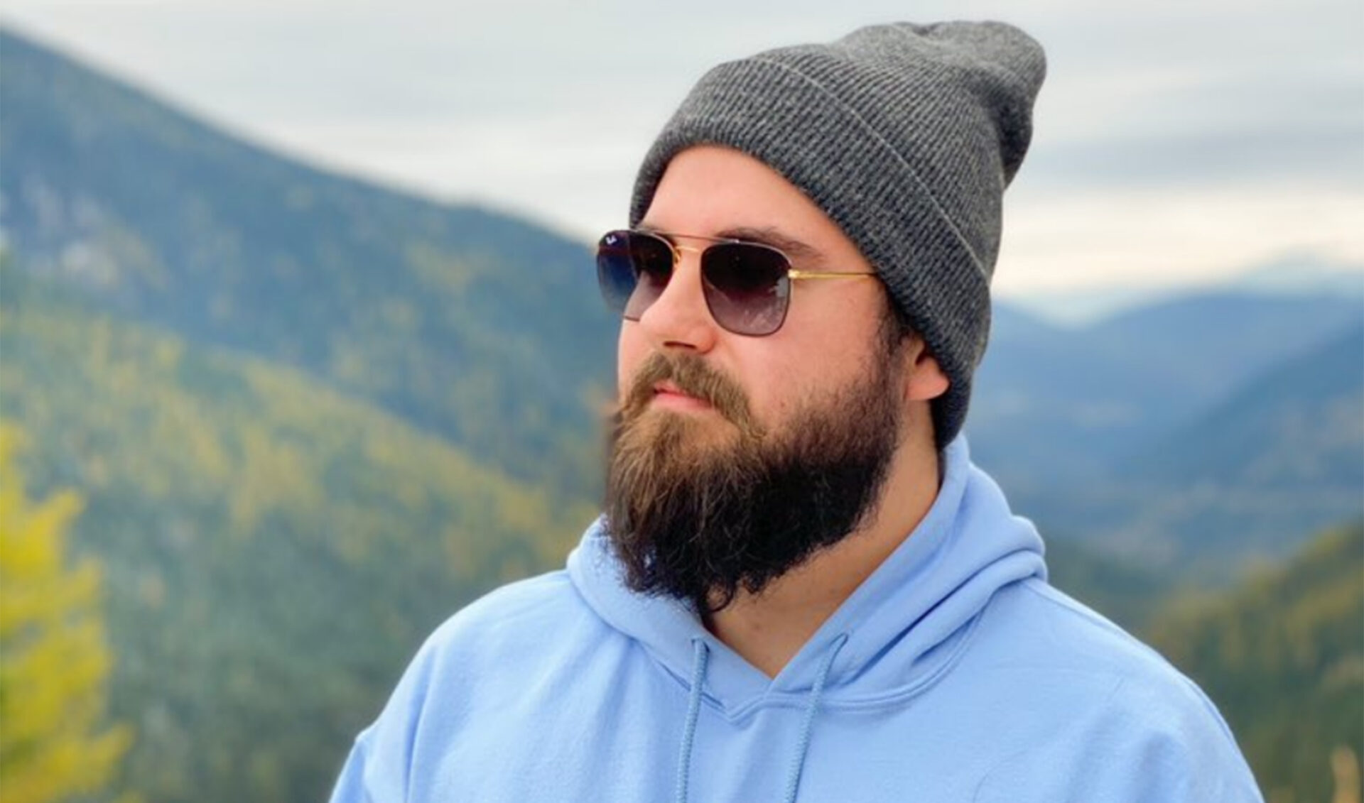 YouTube Millionaires: KackisHD Does DIY Gaming With “‘Destiny’ For Dummies”