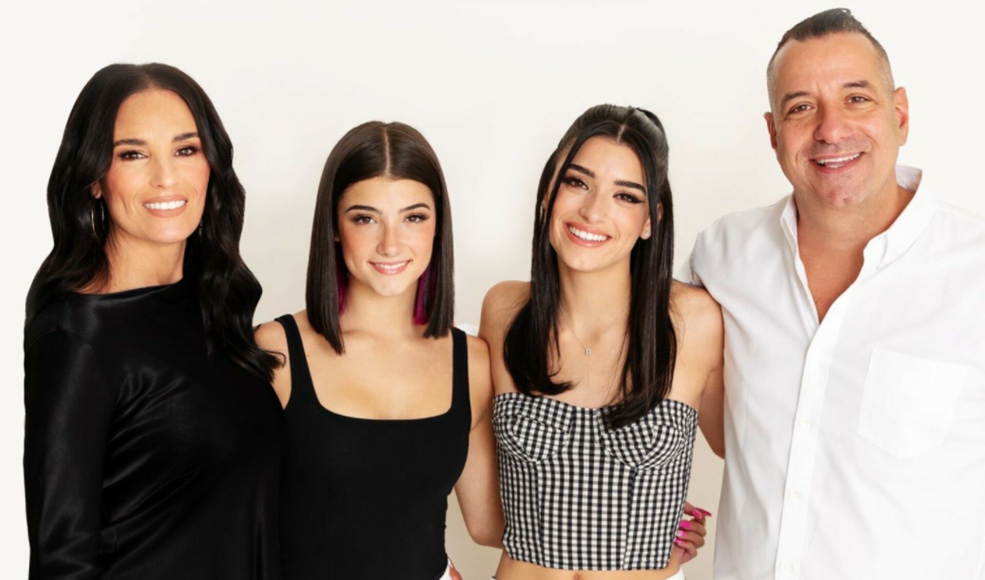 Hulu’s ‘The D’Amelio Show’ To Premiere On September 3