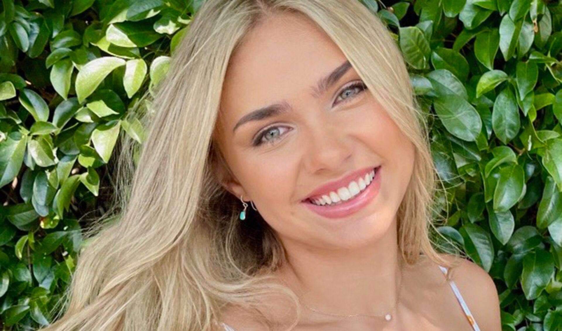 Creators On The Rise: How Ariana Lee’s Pet Cockatoo Made Her TikTok Content Take Flight