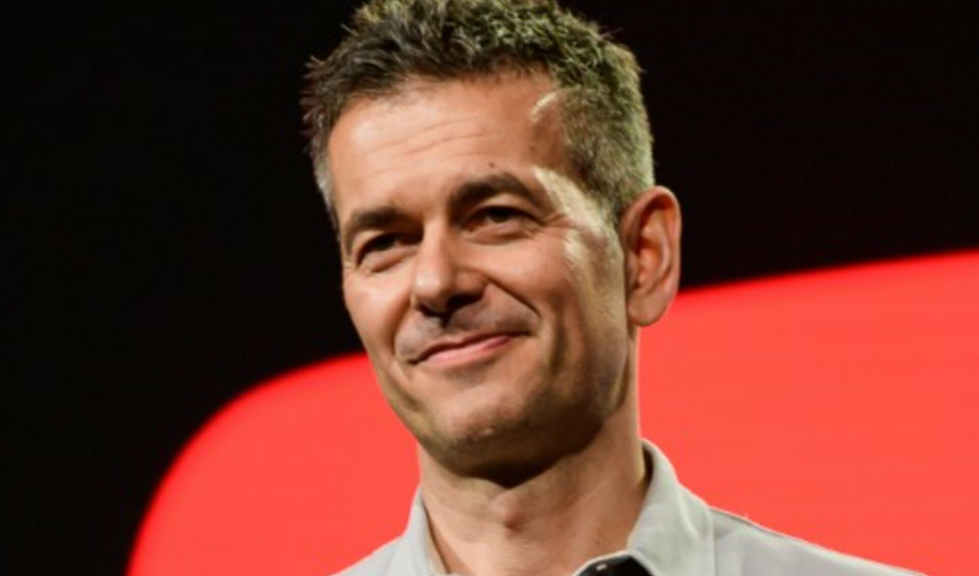 YouTube’s Chief Business Officer Says Revenues Are Larger, Growing Faster Than Netflix