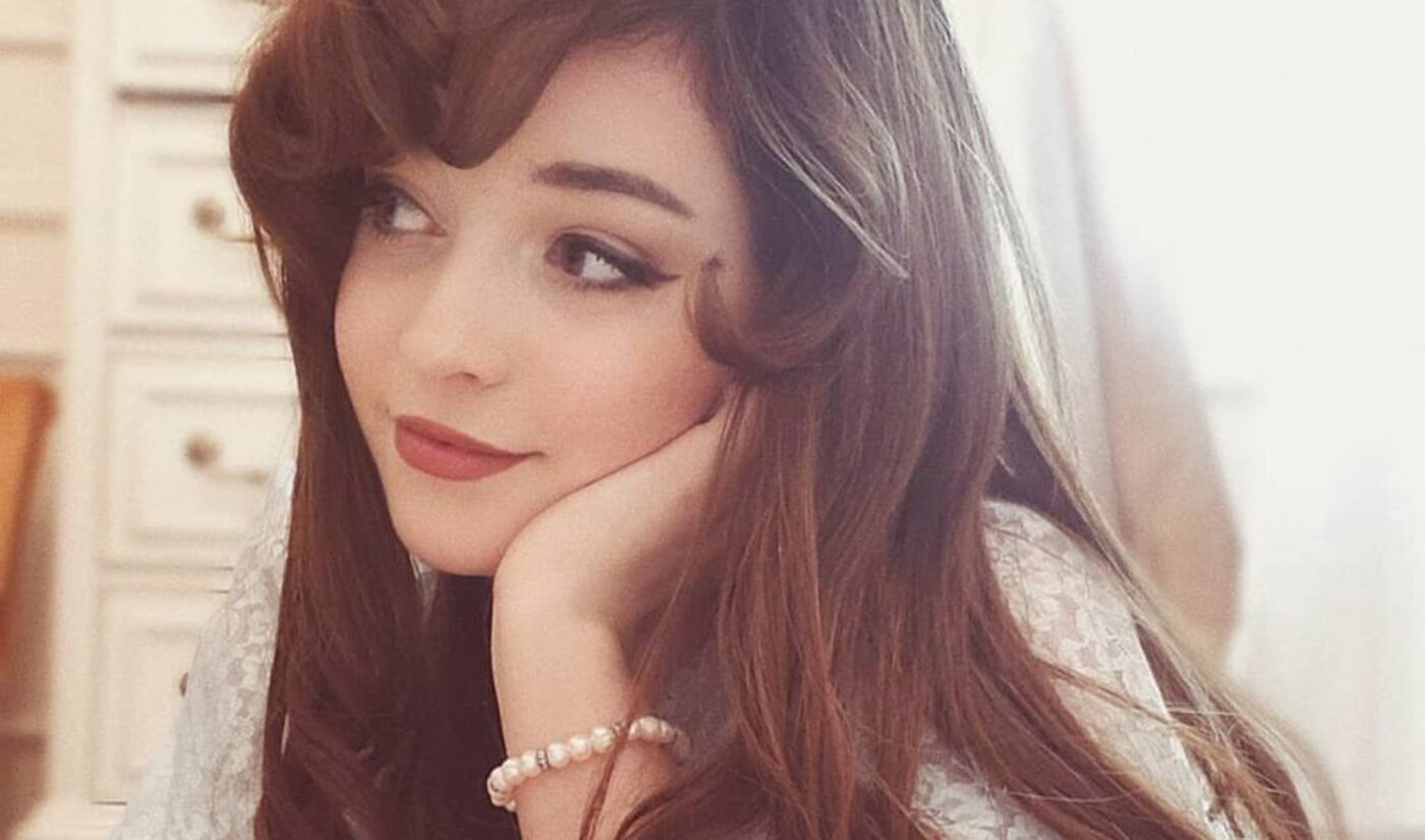 YouTube Millionaires: Jessica Vill’s Wardrobe Wizardry Transforms Her Into Silver Screen Stars