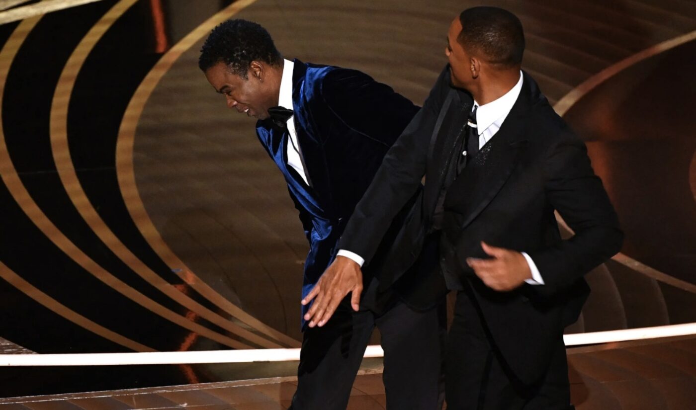 Will Smith Slaps And Swears At Chris Rock On Stage The ...