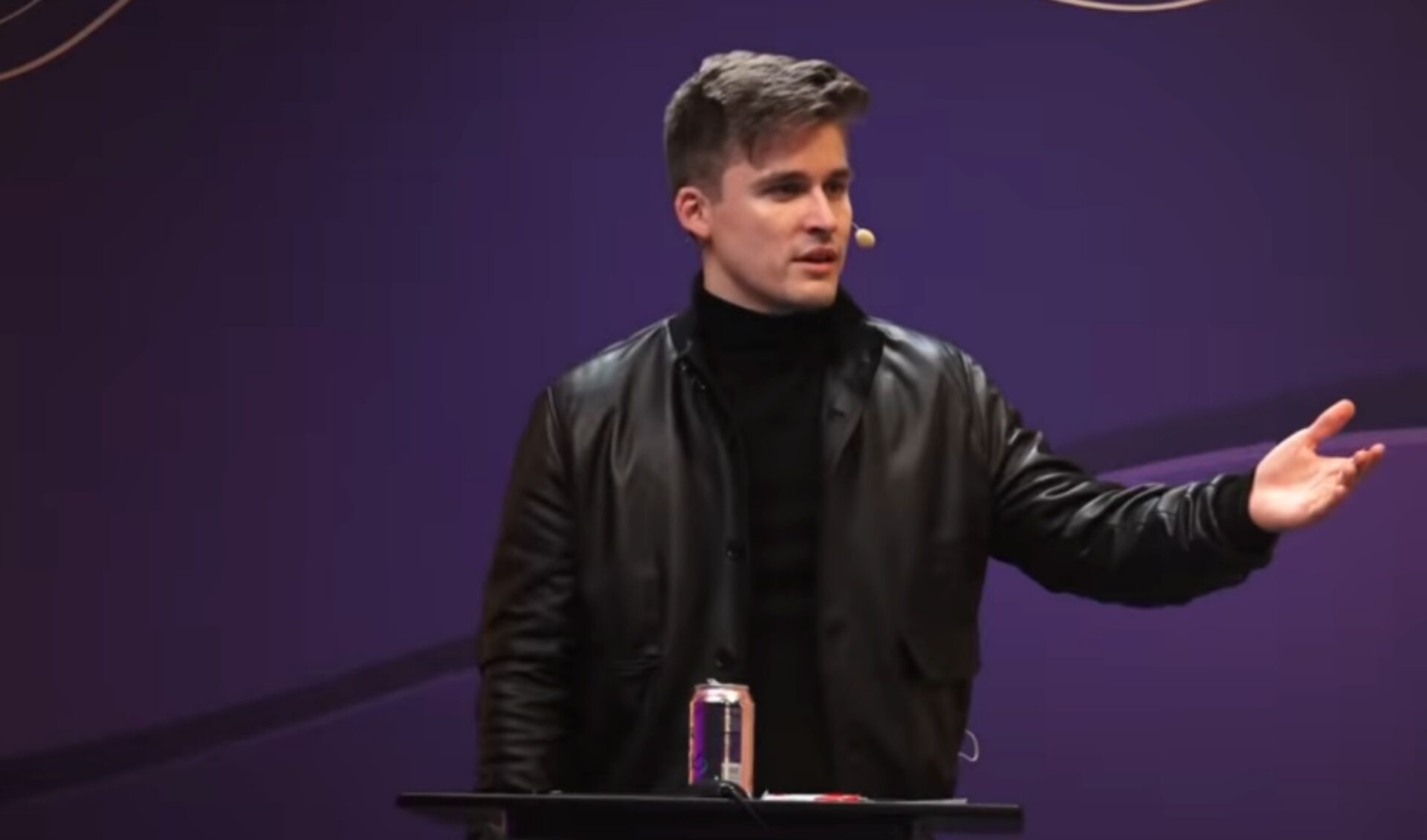 The finale of Ludwig’s game show will be broadcast live from the YouTube Theater