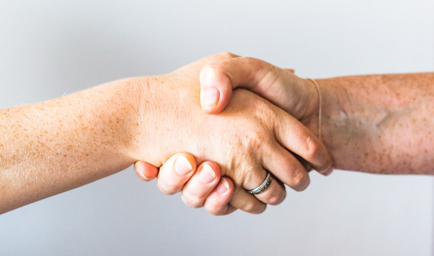 Twitter’s coauthor feature is a literal approach to sharing your thoughts