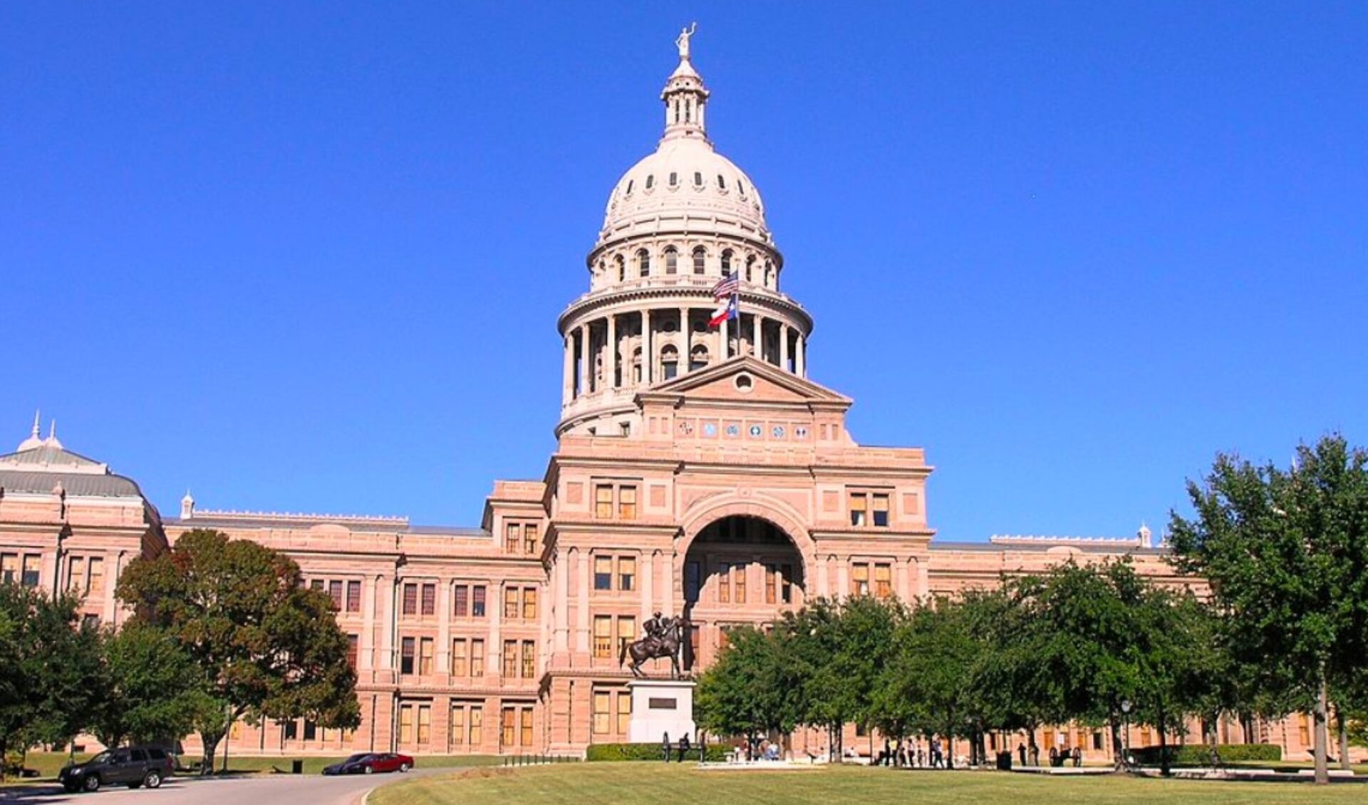 Can Texas ban censorship on major social media platforms? It’s going to try.