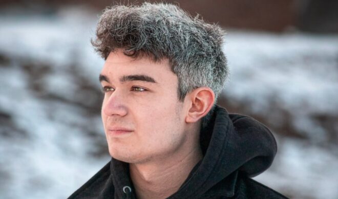 After raising $2.5 million for Voyce.Me, a Gen Z founder is building a home for “English original manga”