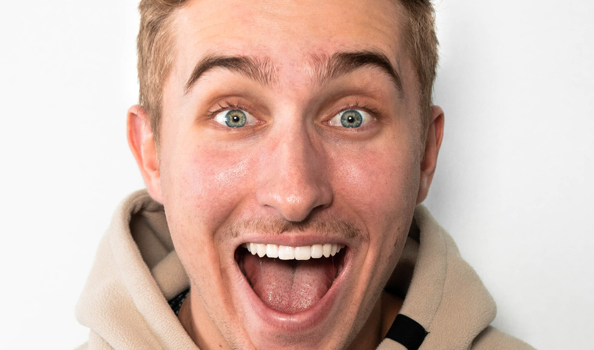 YouTube Millionaires: Eric Struk tries the world’s worst things so you don’t have to