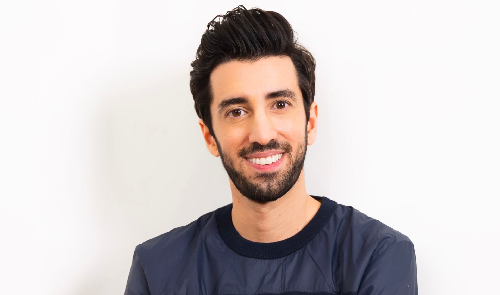 Creator economy expert Jon Youshaei teams with Thinkific for course-based accelerator program