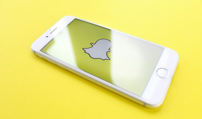 Snap stock jumps 25% after Q1 earnings beat projections. Also, 9 million people are now paying for Snapchat+.