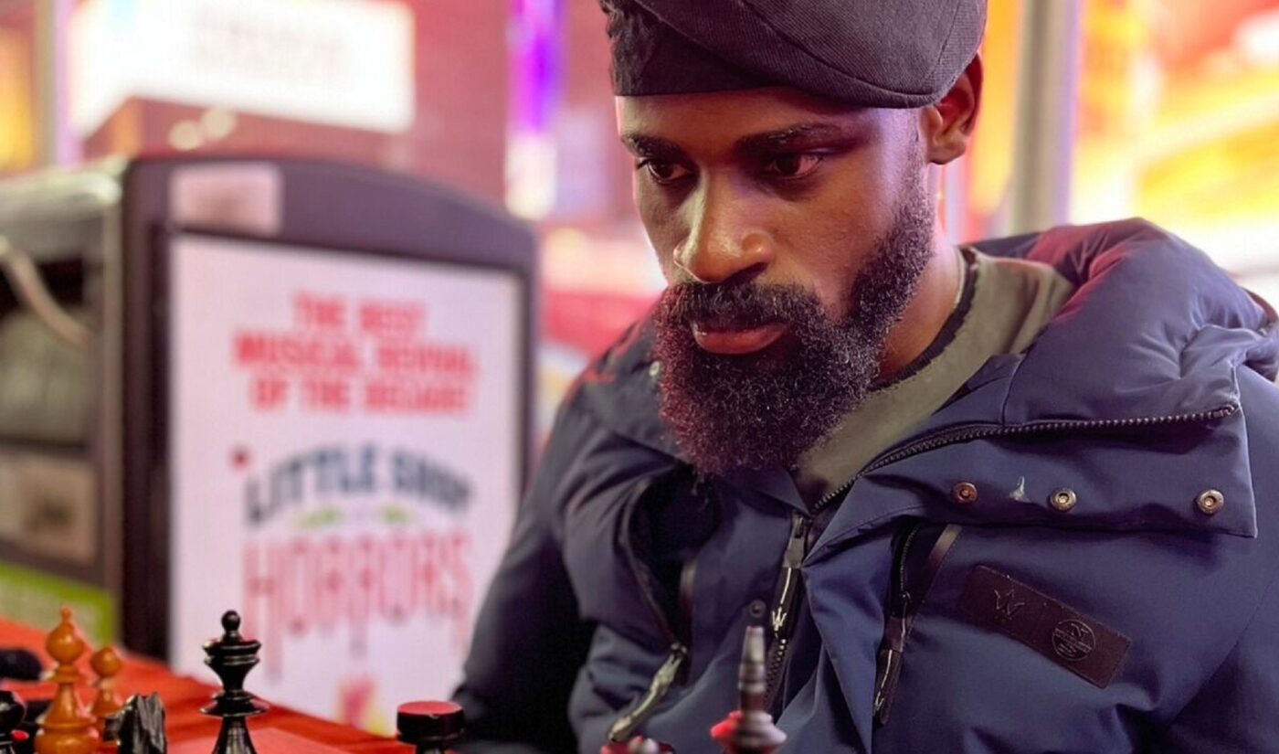 Nigerian chess champ Tunde Onakoya raises $120k livestreaming his 60-hour chess world record