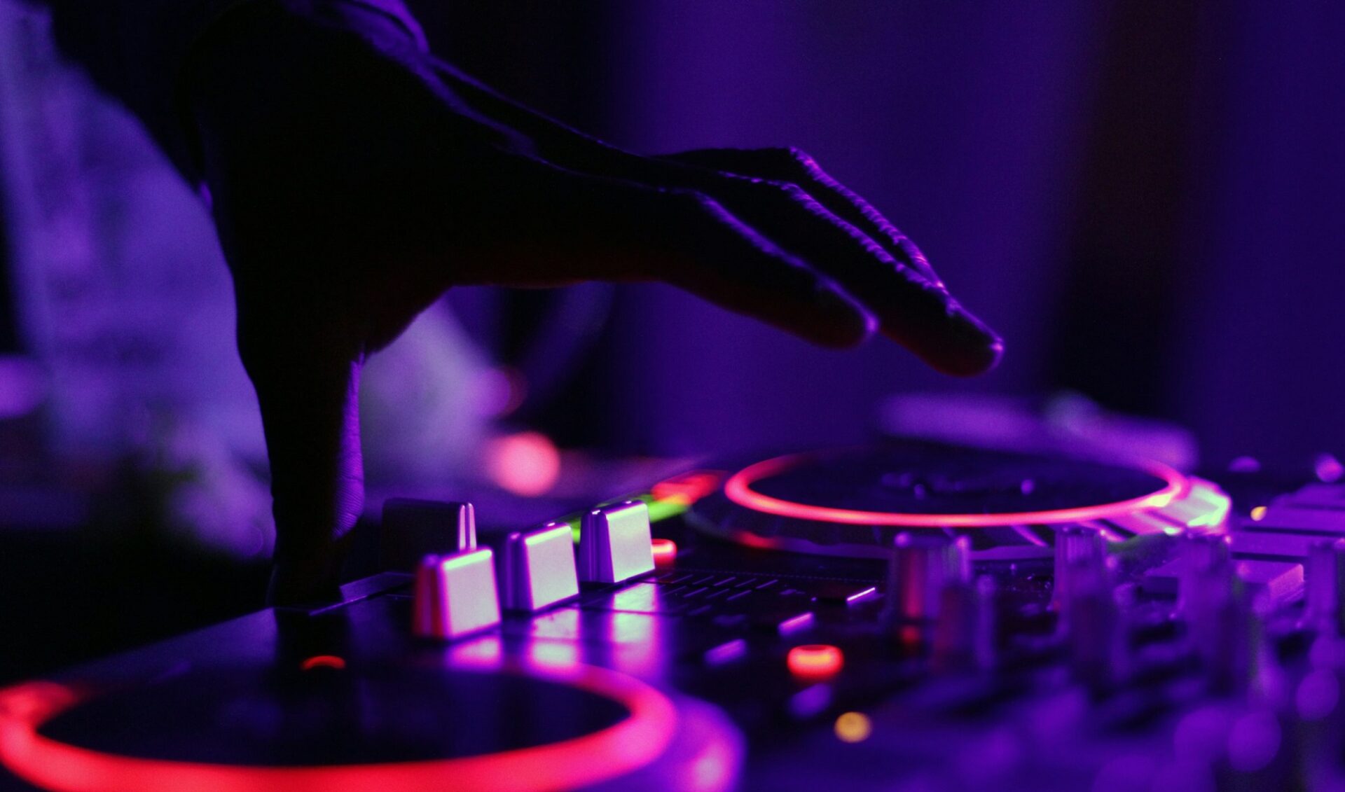 A quarter of indie artists now put their music straight on TikTok–no label required