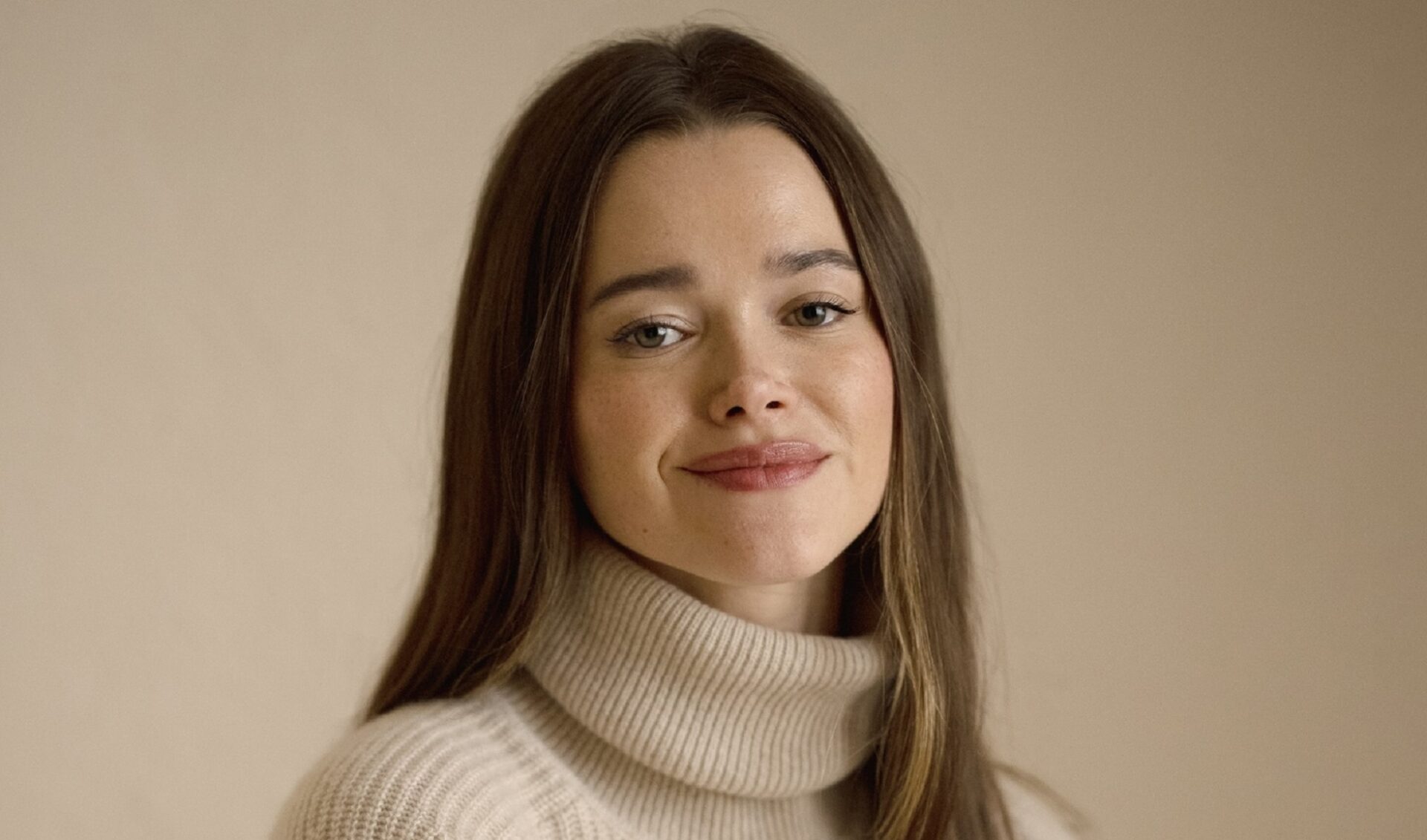 People are paying thousands to learn how to be creators