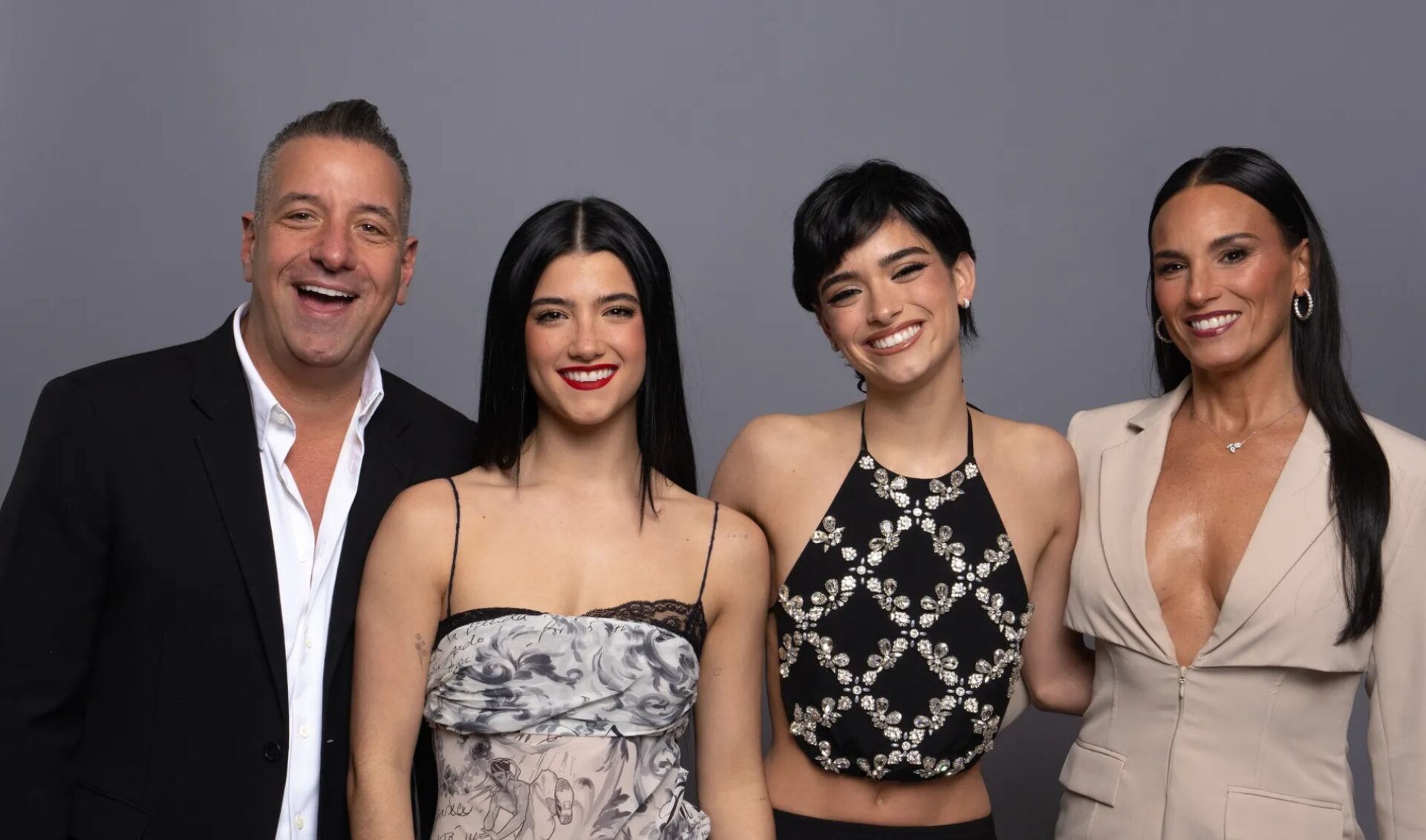 TikTok is making its biggest holiday shopping push yet. Nicki Minaj and the D’Amelios are helping.