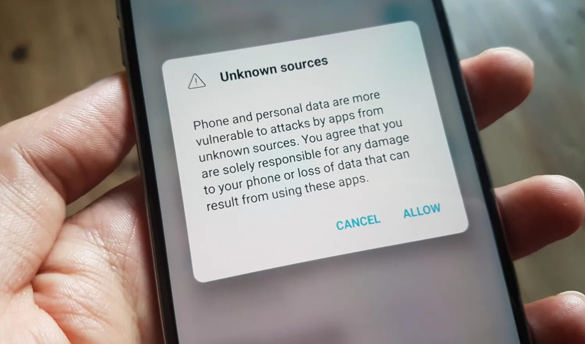 More than 100,000 Americans have used “sideloading” to circumvent the TikTok ban