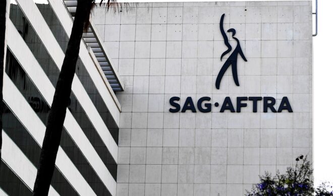 SAG-AFTRA plans to invite influencers into its ranks