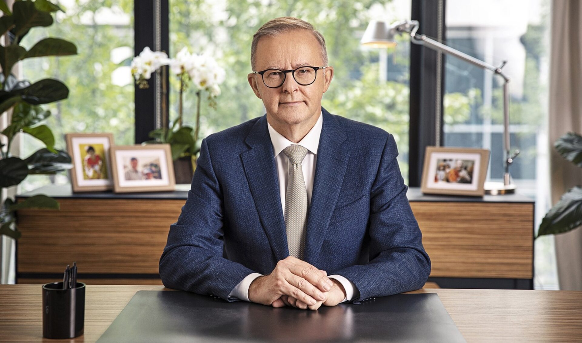 Australia reverses course, will restrict YouTube as part of teen social media ban