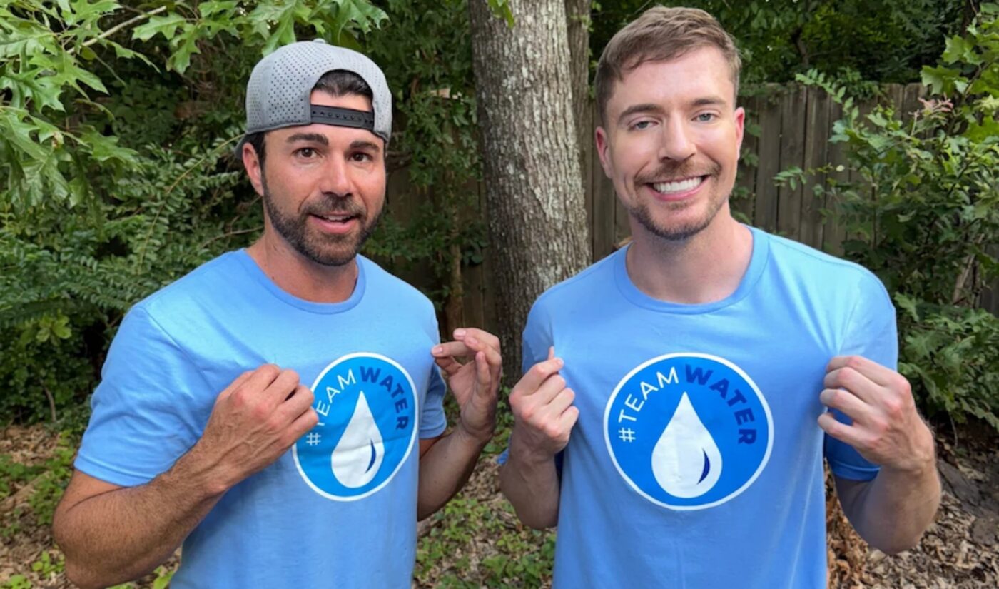 ‘Tis the season for giving, and charitable contributions increasingly flow through creator channels