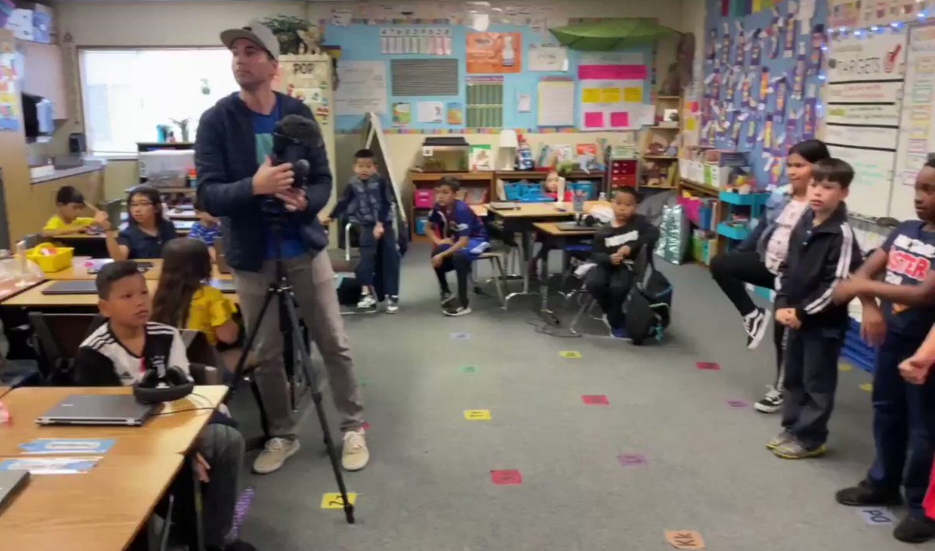 Mark Rober is creating a science curriculum for schools, and he’ll give it to teachers for free