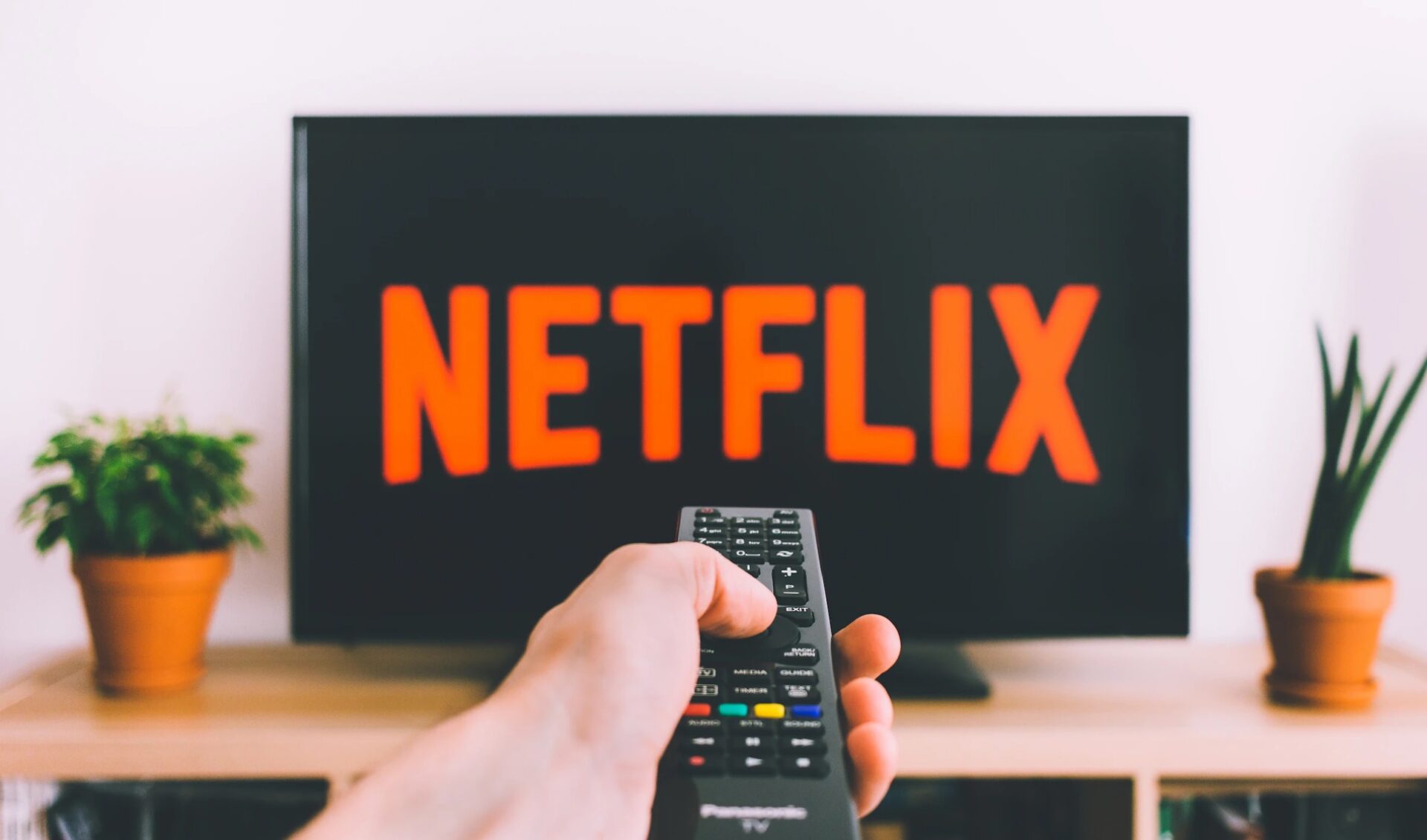 Can Netflix apply its streaming playbook to the world of video podcasts?