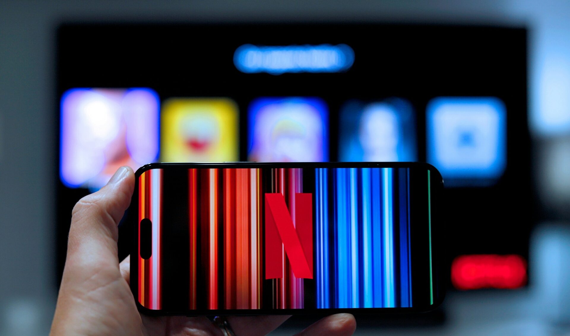 Netflix just dropped its Warner Bros. bid. Investors are thrilled.