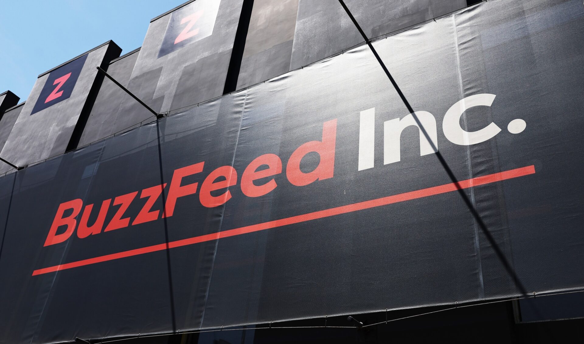 A $120 million deal will give BuzzFeed a new owner — and a new CEO