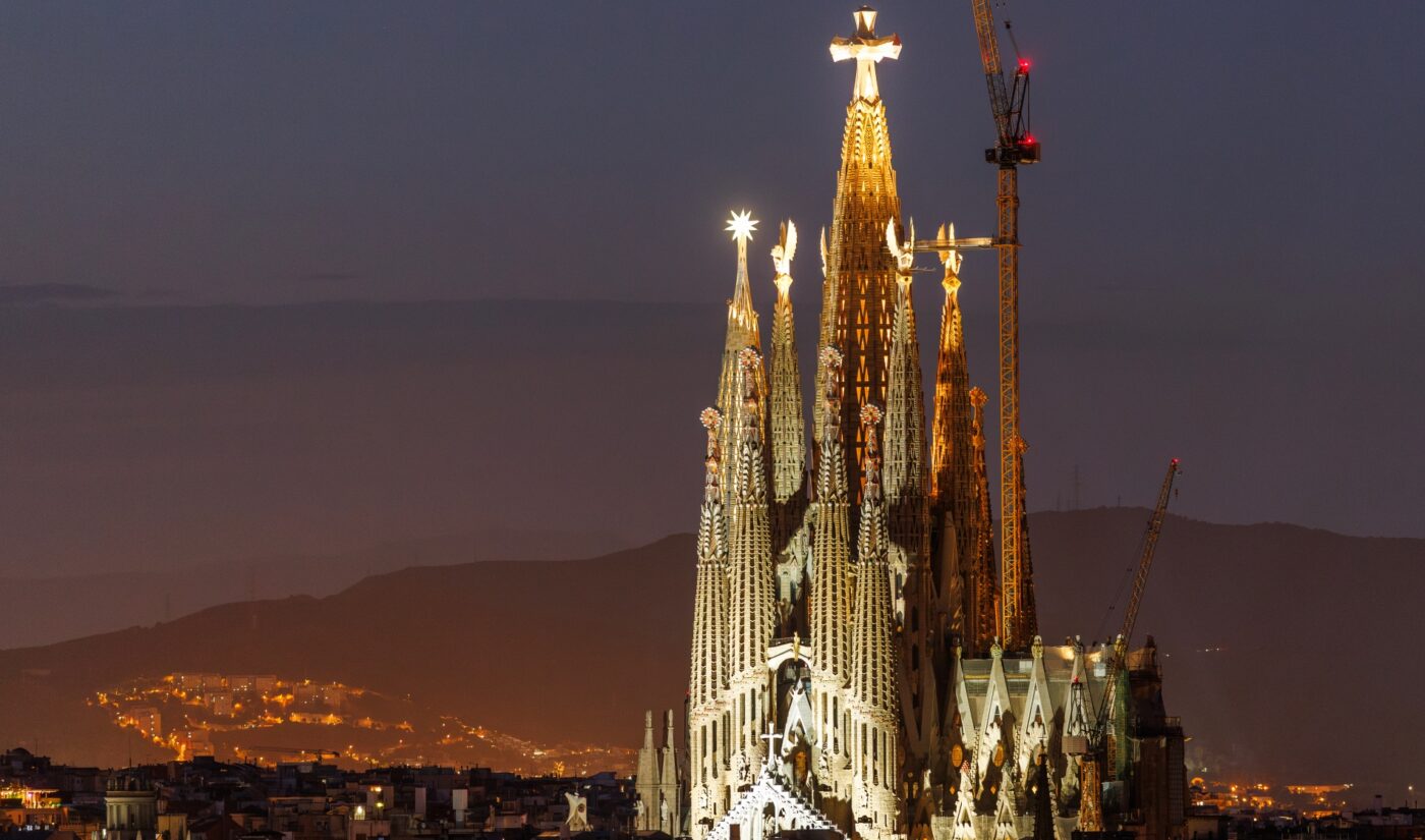 With a live stream of the Pope’s Sagrada Familia visit, TikTok becomes part of history