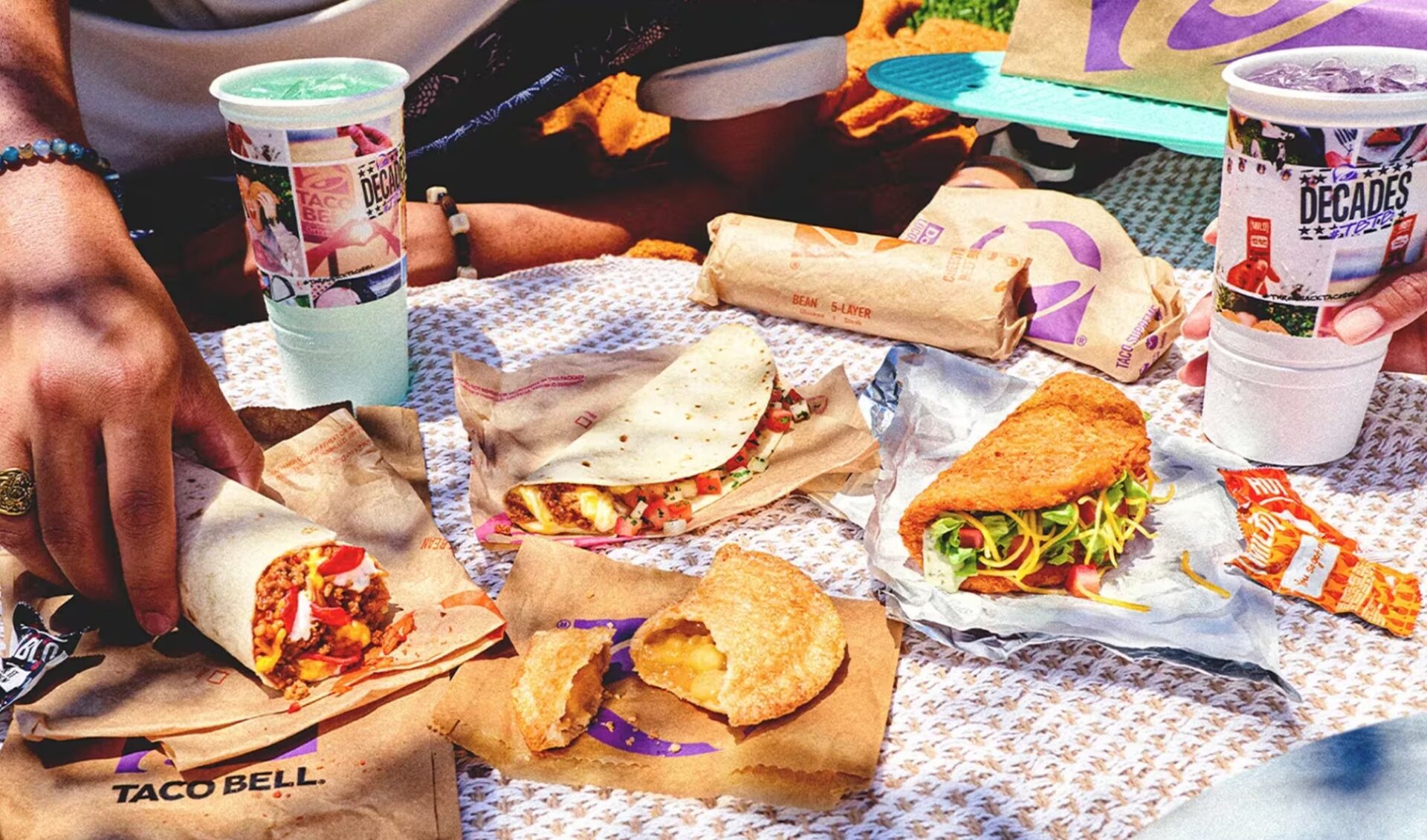 As Vine’s successor opens its doors to the public, chalupas may make all the difference