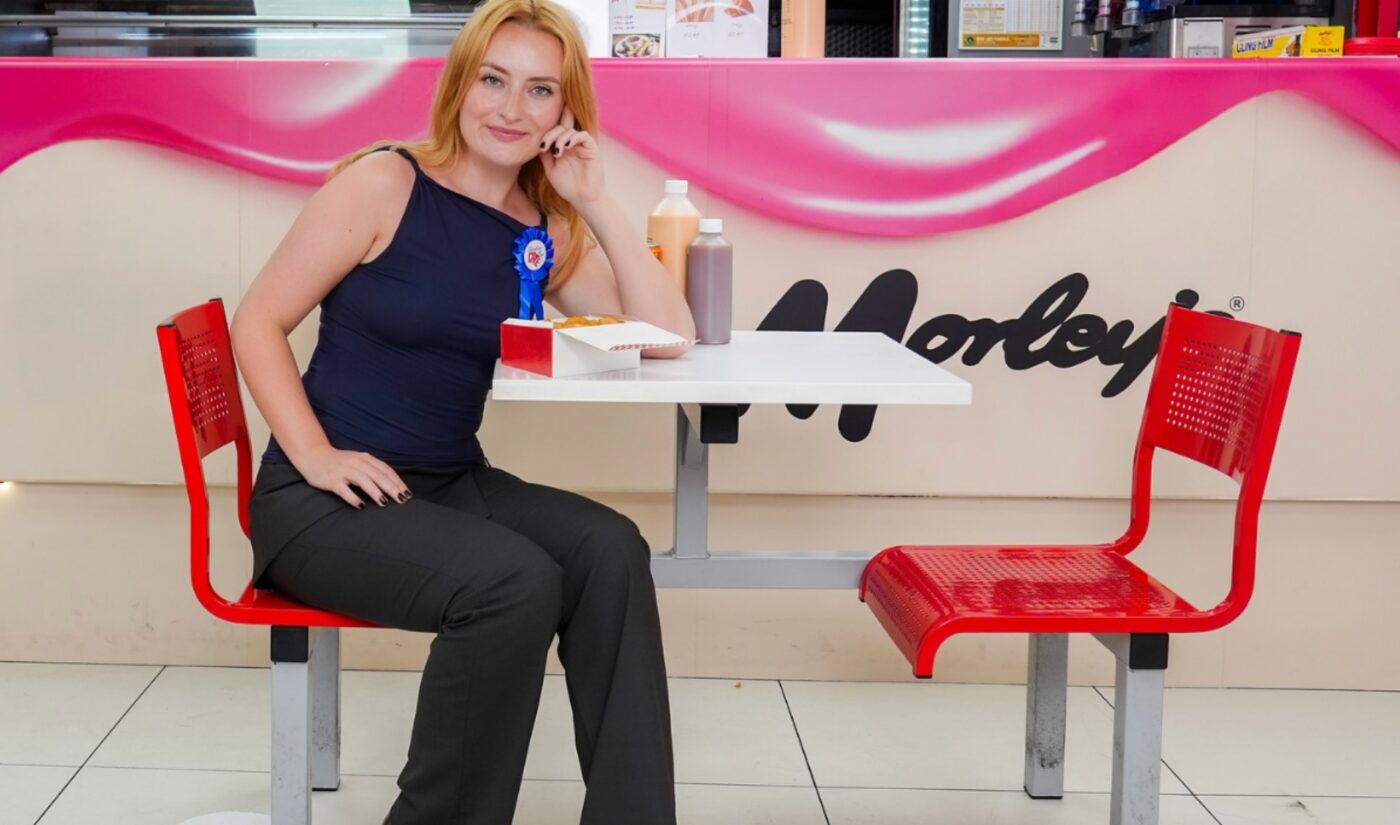 “All good dates must come to an end”: Amelia Dimoldenberg says goodbye to ‘Chicken Shop Date’